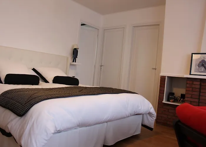 Bed & Breakfast Au Coeur De Beauvais