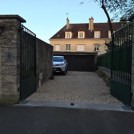 Bed & Breakfast Au Coeur De Beauvais